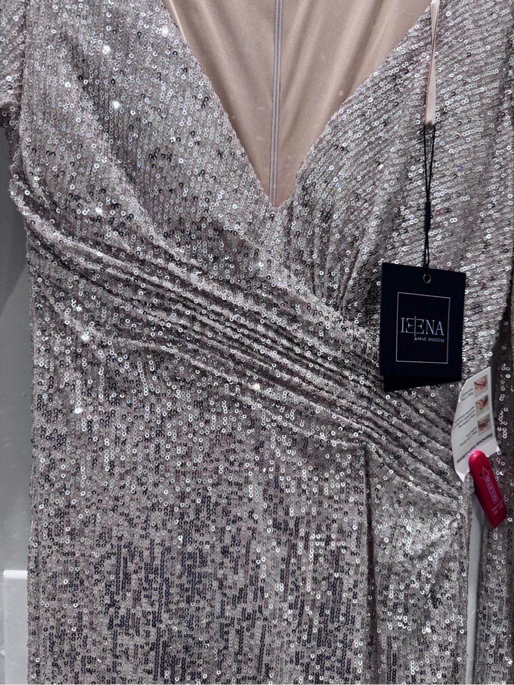 Ieena for Mac Duggal Sequin Long Sleeve V-Neck Evening Gown in Champagne size 8 - Picture 7 of 10
